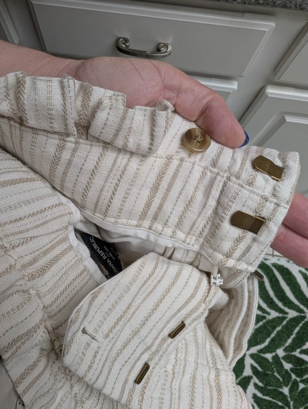 Banana Republic Cream & Tan Stripe Linen Blend Belted High Rise Pants, Size 4